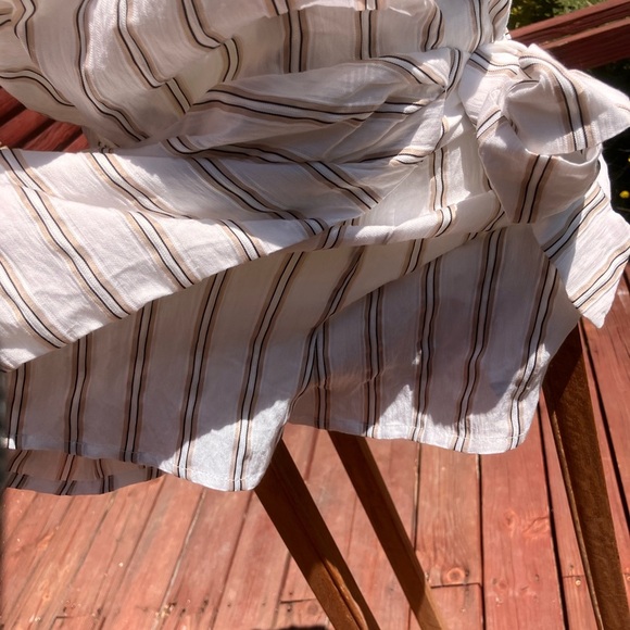 NWT Miou Muse wrap Shorts romper one piece  with front skirt size Small - Picture 5 of 12